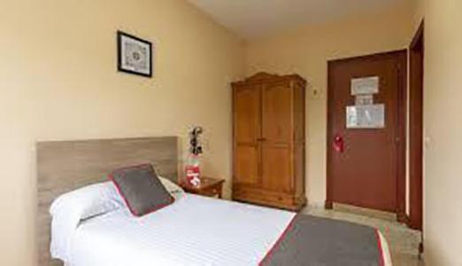 Hostal-Restaurante El Paisano Guadalema de los Quinteros 외부 사진